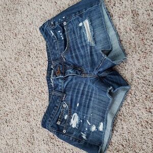 American Eagle Distressed Short